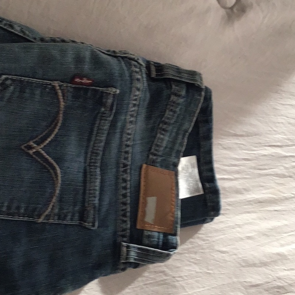 Levi jeans